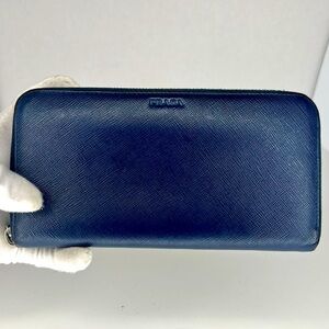 💙Prada Navy Blue Saffiano Leather Long Zip Around Wallet | PRELOVED!!💙